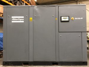 Compressore usato Atlas Copco GA 132 kw  con essiccatore